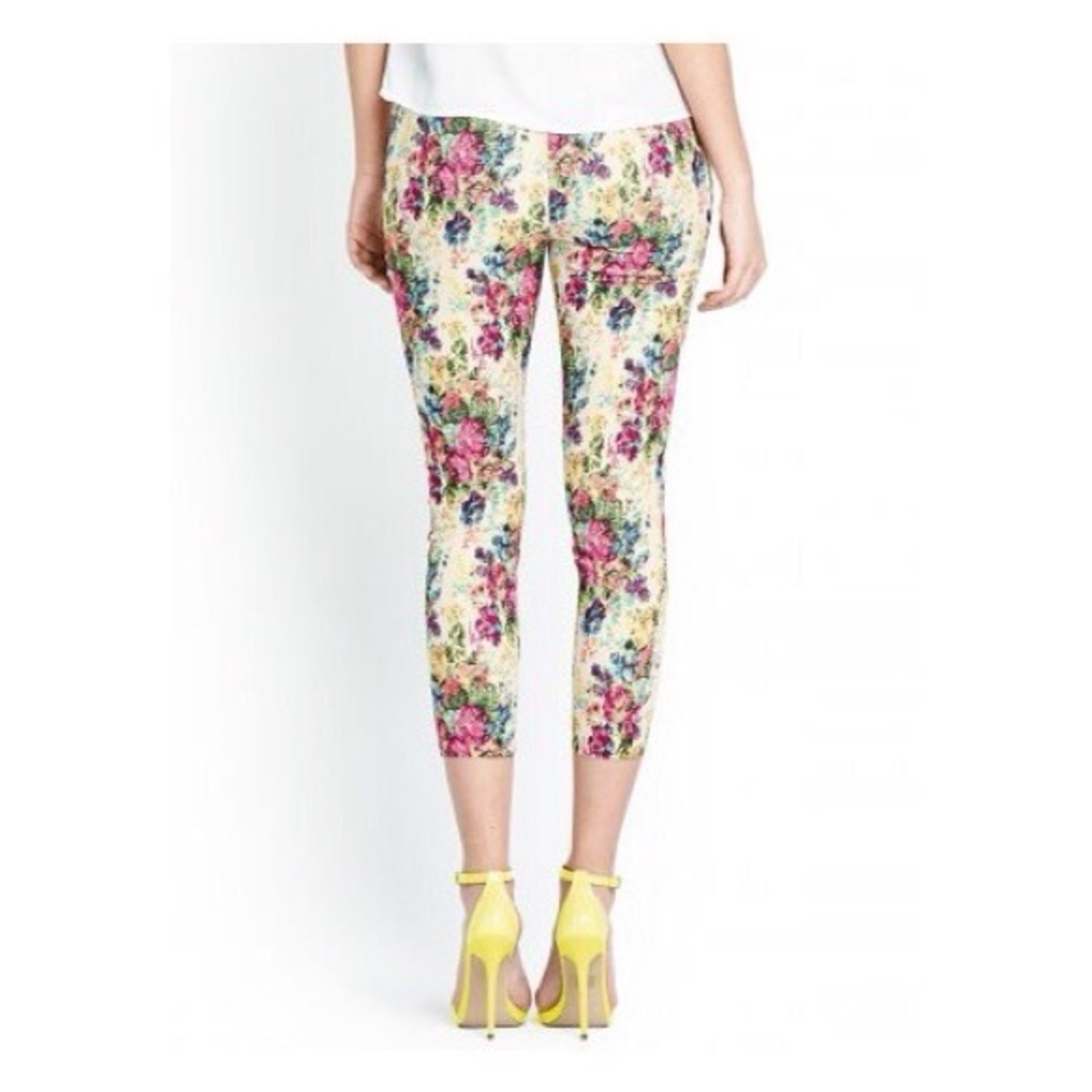 EUC Darling Lily Floral Trousers